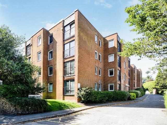 1 bedroom ground flat for sale