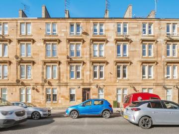 1 bedroom ground flat for sale