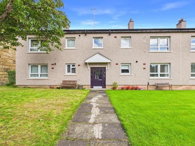 1 bedroom ground flat for sale