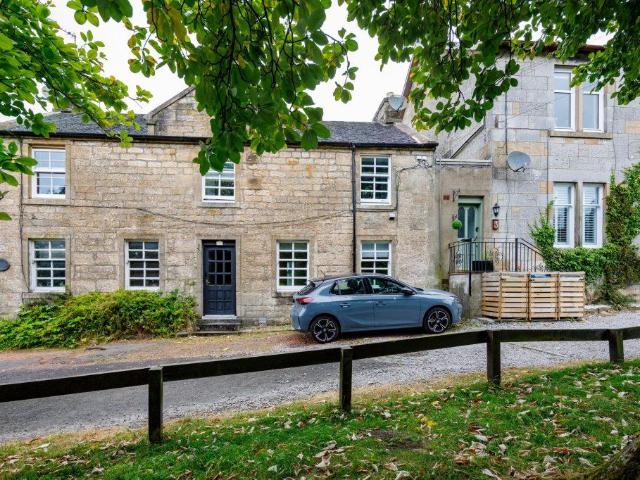 1 bedroom ground flat for sale