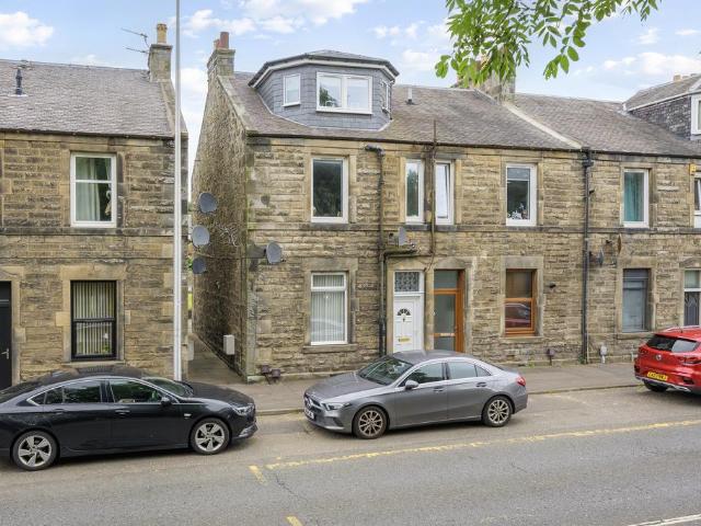 1 bedroom ground flat for sale