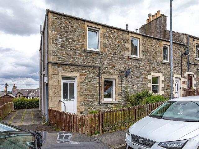 1 bedroom ground flat for sale