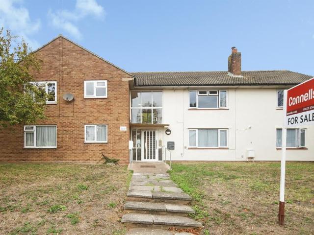 1 bedroom ground flat for sale