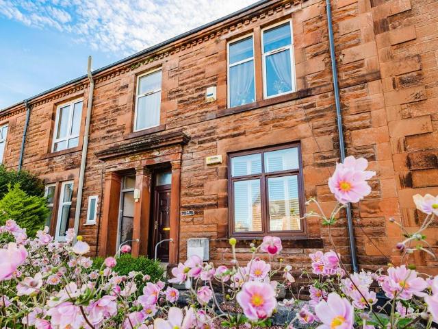 1 bedroom ground flat for sale
