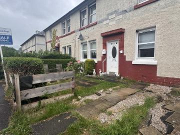 1 bedroom ground flat for sale
