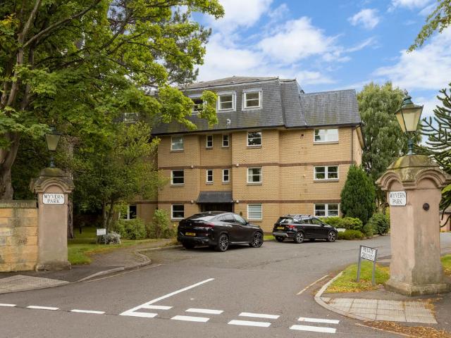 1 bedroom ground flat for sale