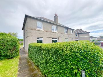 1 bedroom ground flat for sale