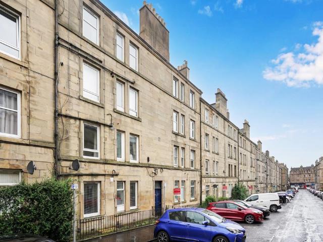 1 bedroom ground flat for sale