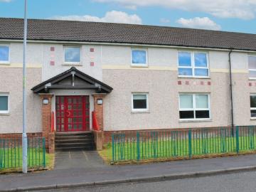 1 bedroom ground flat for sale
