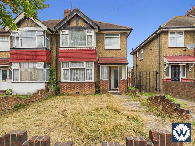 1 bedroom ground flat for sale