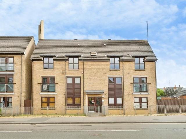 1 bedroom ground flat for sale