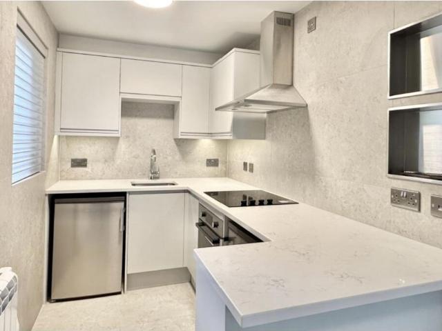 1 bedroom ground flat for sale