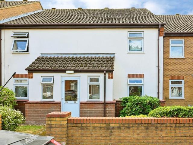 1 bedroom ground flat for sale