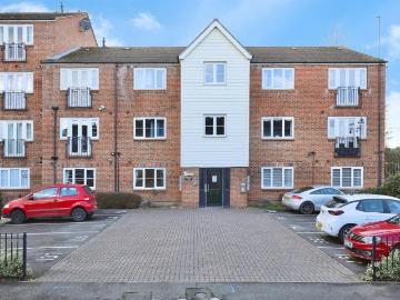 Bassetlaw, NG22, East of England - Garden