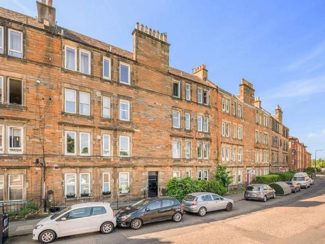1 bedroom ground flat for sale