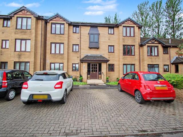 1 bedroom ground flat for sale