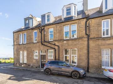 Flat for sale in Shetland - Equipped kitchen