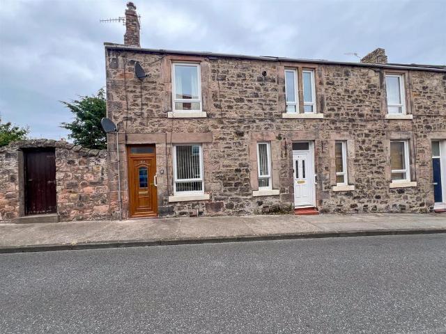 1 bedroom ground flat for sale