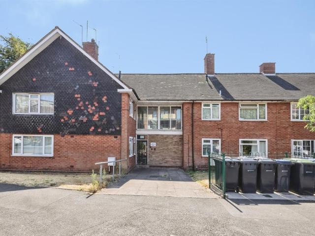 1 bedroom ground flat for sale