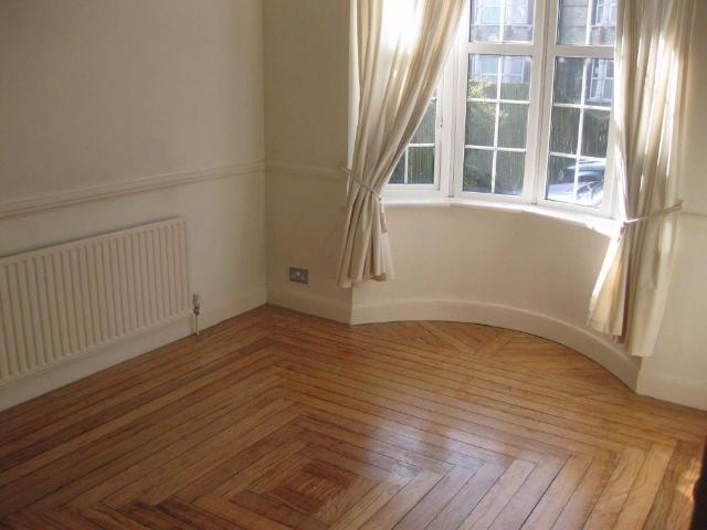 1 bedroom ground flat to rent
