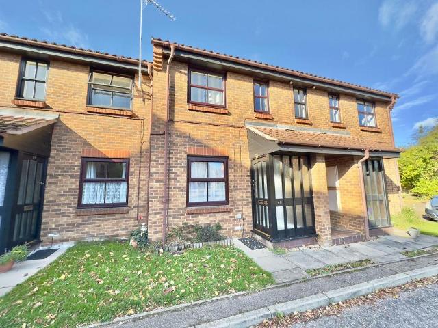 1 bedroom ground flat to rent