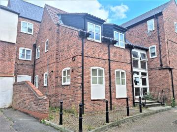 1 bedroom ground flat to rent