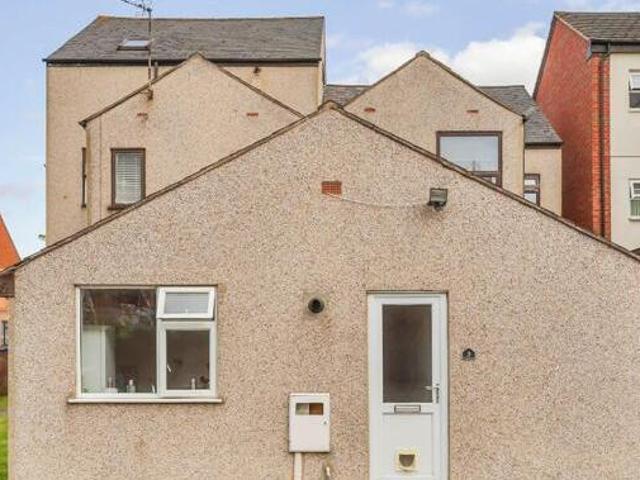 1 Bedroom Ground Floor Maisonette For Sale In Rugby, Warwickshire