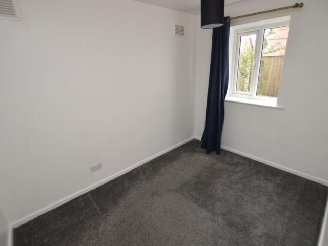1 Bedroom Ground Floor Flat