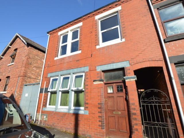 1 Bedroom Ground Floor Flat