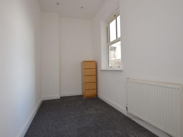 1 Bedroom Ground Floor Flat