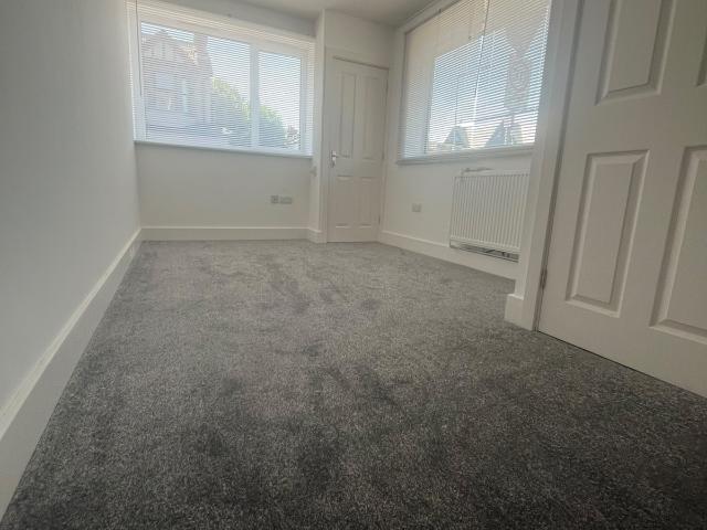 1 bedroom Ground Floor Flat for rent