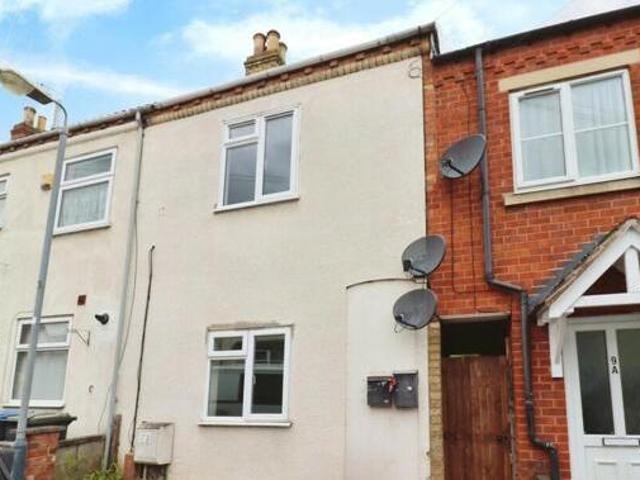1 Bedroom Ground Floor Flat For Sale In New Bilton