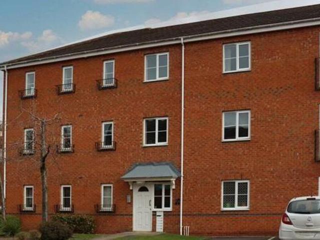 1 Bedroom Ground Floor Flat For Sale In Stanhope Avenue
