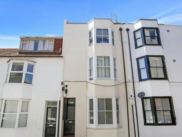 1 Bedroom Ground Floor Flat For Sale In Worthing