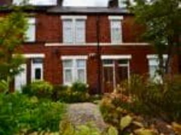 1 Bedroom Ground Floor Flat to Let on East View, Wideopen