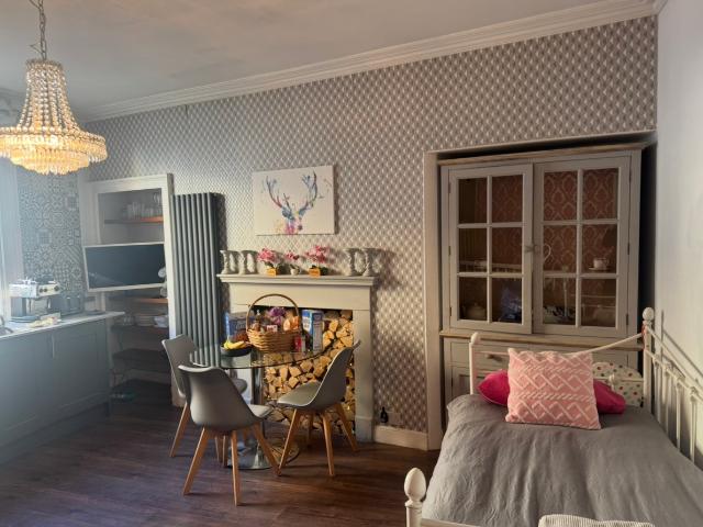 1 Bedroom Ground Floor Flat To Let in Bath, BA1