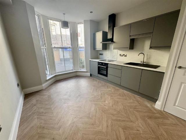1 bedroom ground floor flat to rent