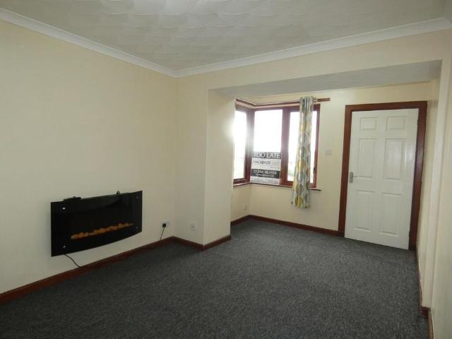 1 bedroom ground floor flat to rent
