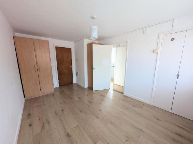 1 bedroom ground floor flat to rent