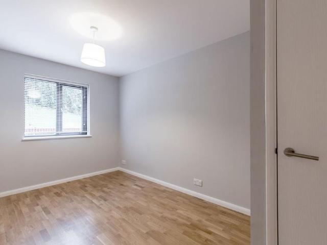 1 bedroom ground floor flat to rent