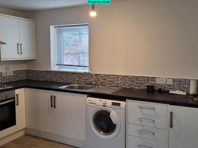1 bedroom ground floor flat to rent