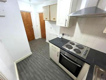 1 bedroom ground floor flat to rent