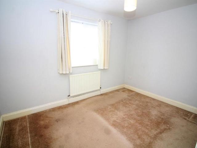 1 bedroom ground floor flat to rent
