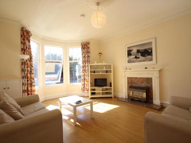 1 bedroom ground floor flat to rent
