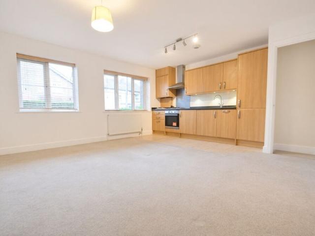 1 bedroom Ground floor flat to rent