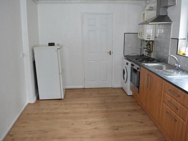 1 bedroom ground floor flat to rent