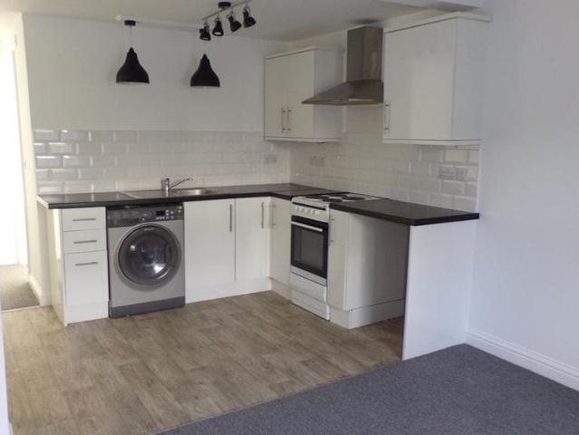 1 bedroom ground floor flat to rent