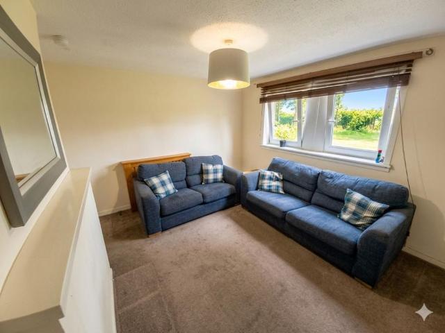 1 bedroom ground floor flat to rent