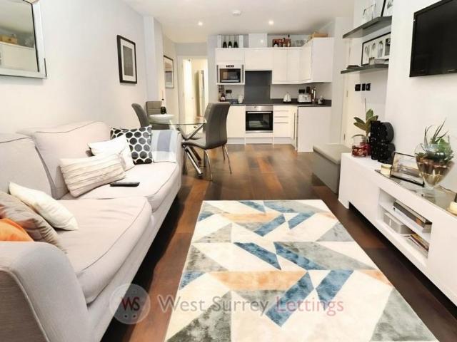 1 bedroom ground floor flat to rent