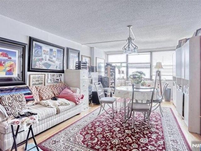 1 bedroom, Guttenberg NJ 07093 105558389